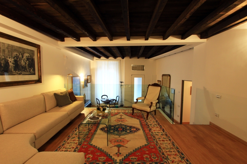 apt_18_soggiorno_10